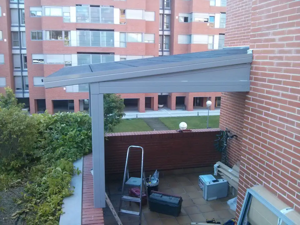 Cerramiento de terrazas: trabajos realizados en Guadalajara